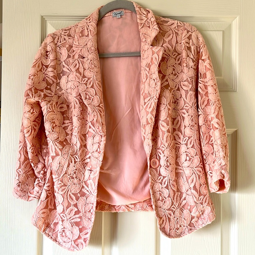 Size L Kismet lace blazer